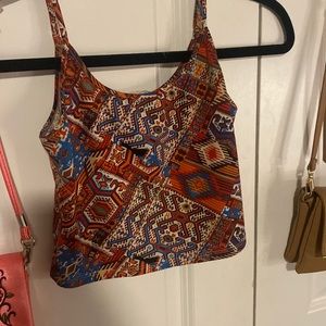 Super cute crop top got it at a boutique i love it just not my style anymore